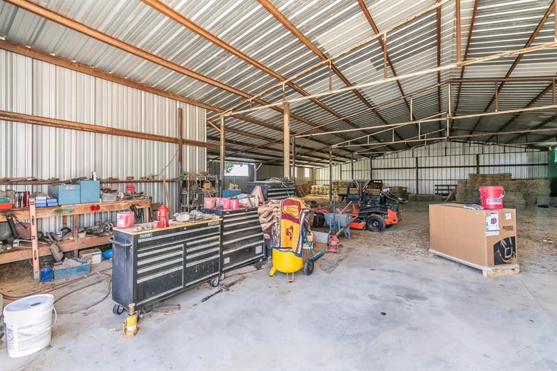 1799 Cottonwood Creek Road, Saint Jo TX 76265 - Photo 24