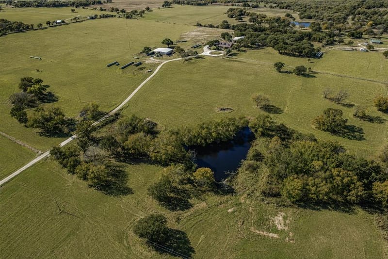 1799 Cottonwood Creek Road, Saint Jo TX 76265 - Photo 30