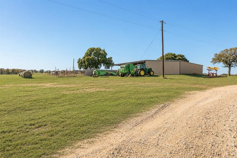 1799 Cottonwood Creek Road, Saint Jo TX 76265 - Photo 33