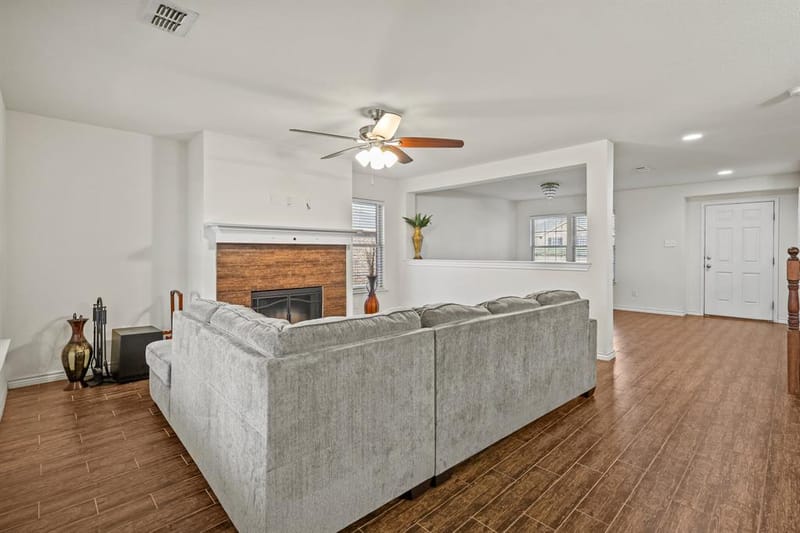728 Jewelflower Drive, DeSoto TX 75115 - Photo 5