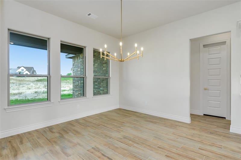 412 COLLUM View, Azle TX 76020 - Photo 9