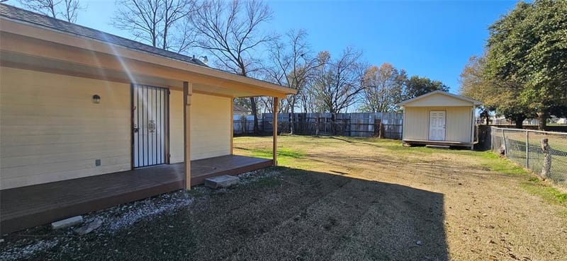 1007 Pleasant Drive, Dallas TX 75217 - Photo 19