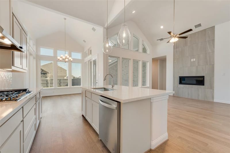 3542 Coneflower Trail, Prairie Ridge TX 76084 - Photo 12