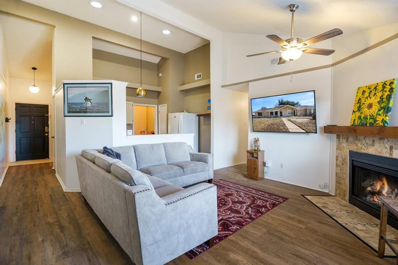 802 Blessing Creek Drive, Euless TX 76039 - Photo 9