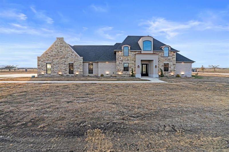 1411 Greyridge Terrace, Midlothian TX 75167 - Photo 3