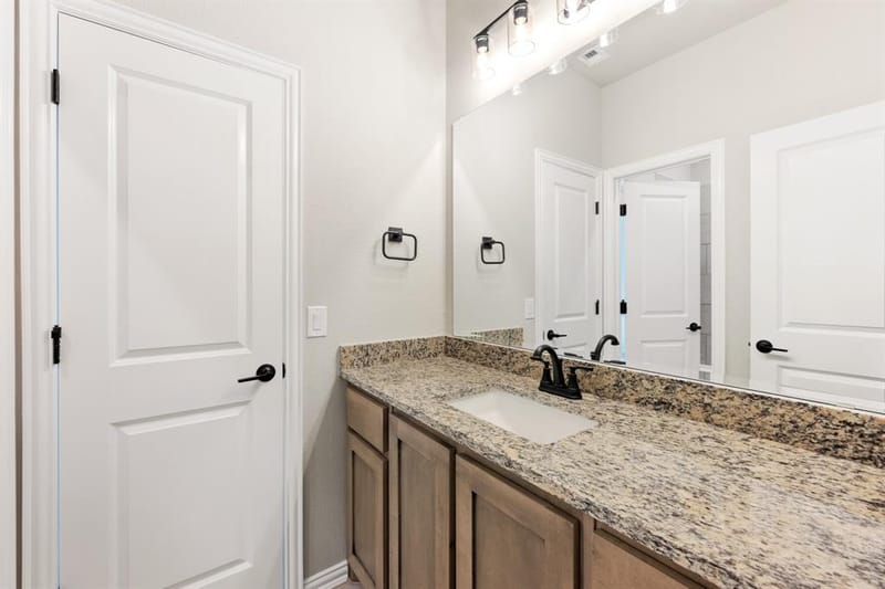 4053 Alpine Street, Midlothian TX 76065 - Photo 32