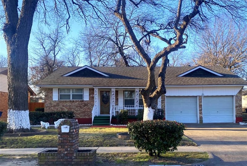 1136 E Five Mile Parkway, Dallas TX 75216