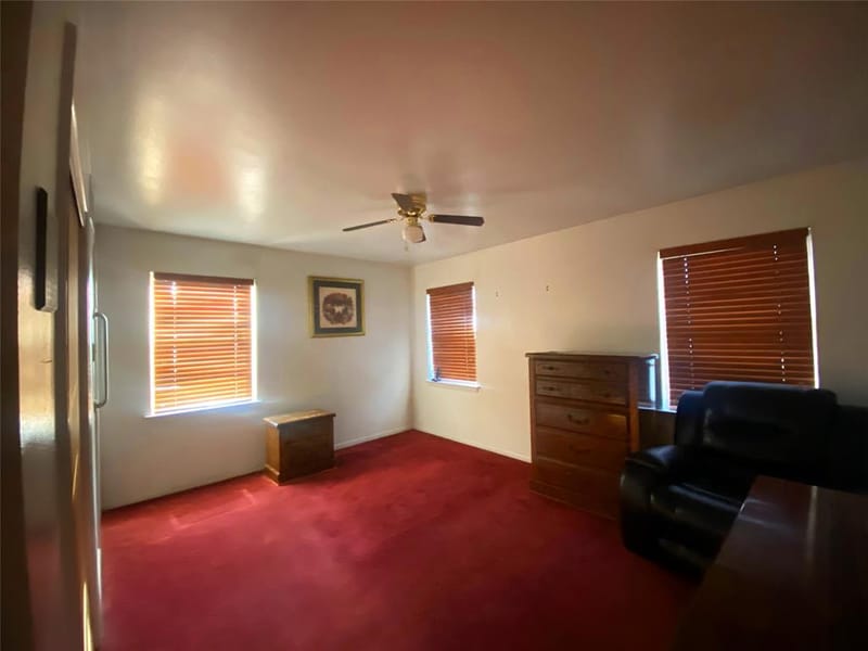 1136 E Five Mile Parkway, Dallas TX 75216 - Photo 19
