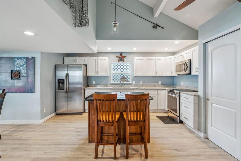 1662 Rogers Road, Newark TX 76071 - Photo 17