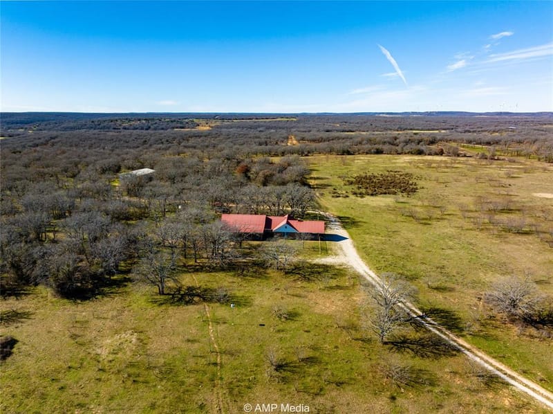 1992 Sand Flat Road, Jacksboro TX 76458 - Photo 5