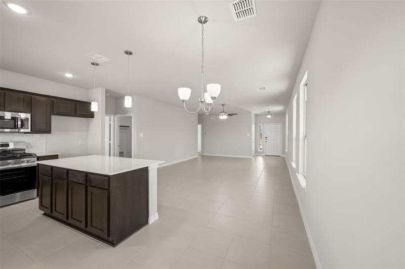 1902 Cheyenne Drive, Cleburne TX 76033 - Photo 9