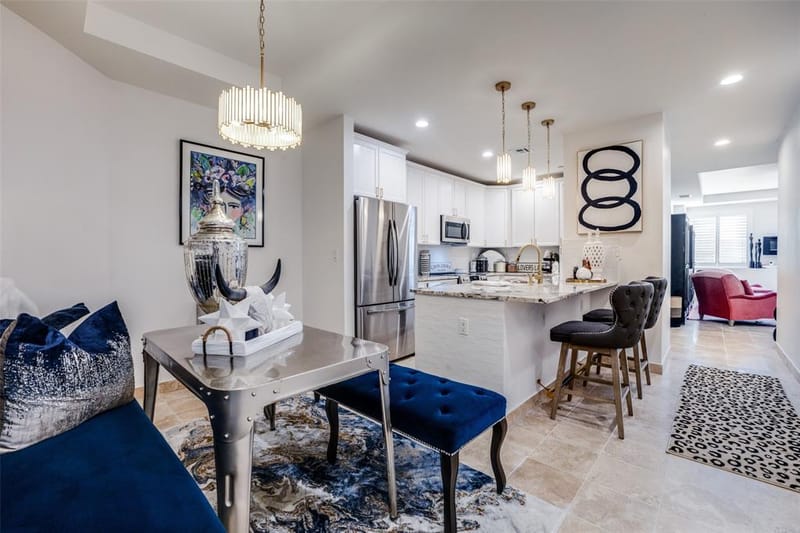 1505 Elm Street # 501, Dallas TX 75201 - Photo 2