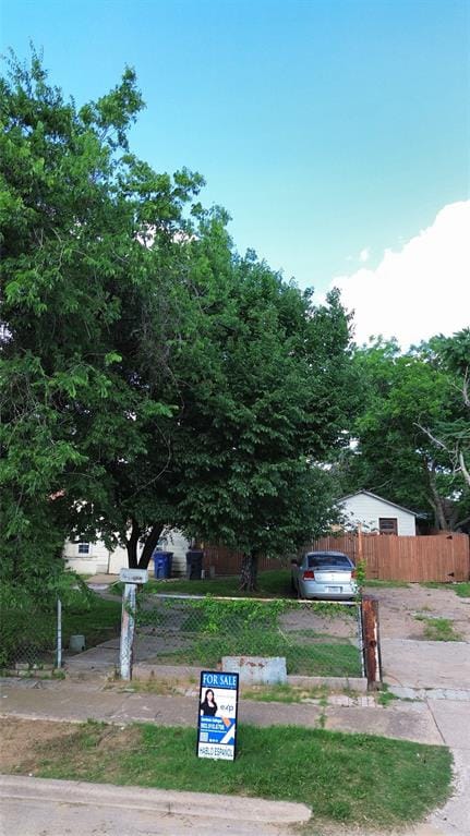 3310 Wake Street, Dallas TX 75212 - Photo 4