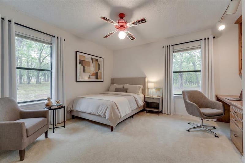 460 J E Woody Road, Springtown TX 76082 - Photo 12