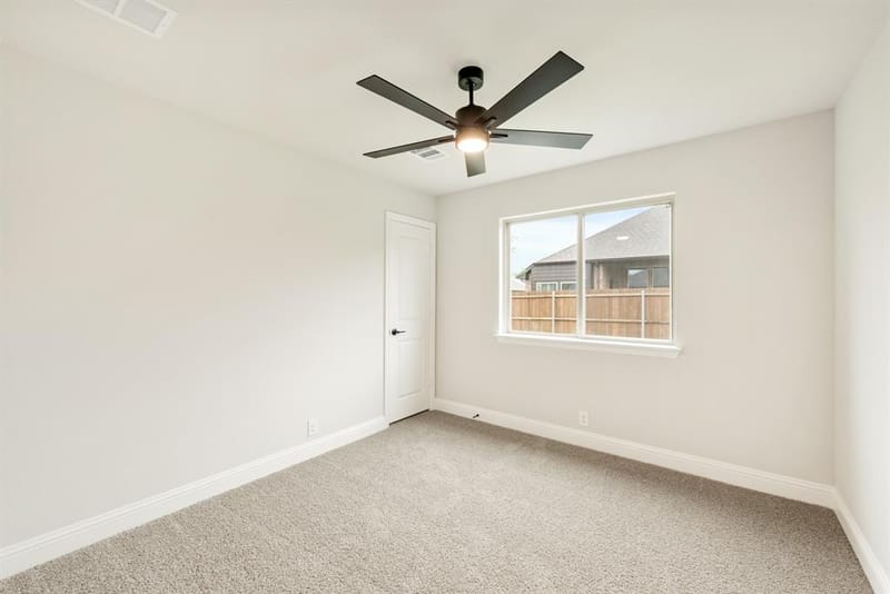 112 Woodlands Way, Balch Springs TX 75181 - Photo 23