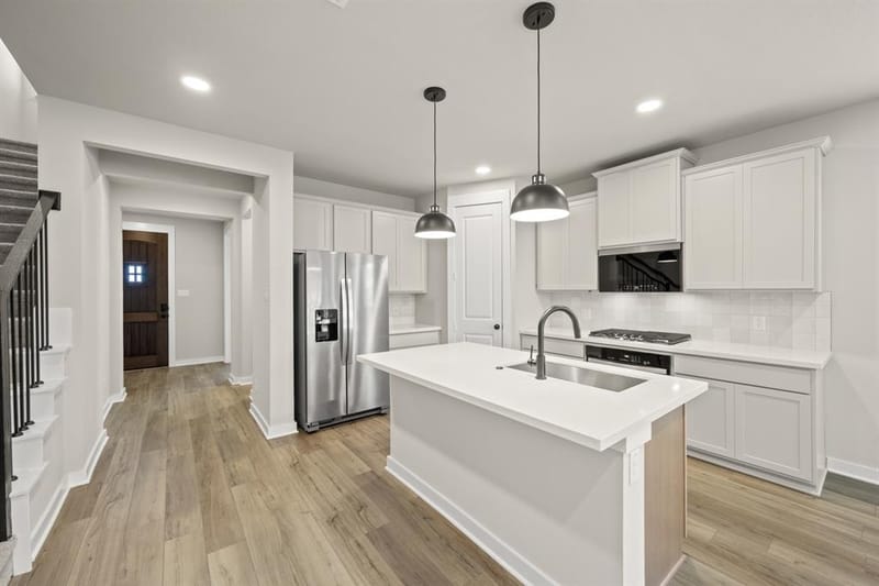 8776 Treeline Pathway, Justin TX 76247 - Photo 6