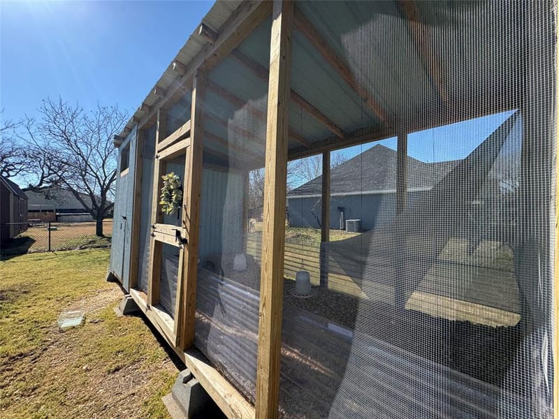 704 Shady Grove Court, Granbury TX 76049 - Photo 27
