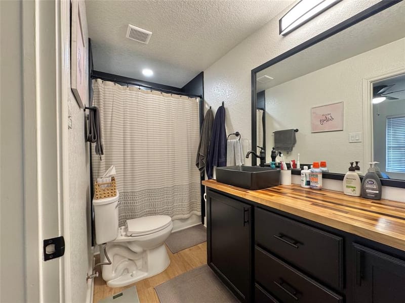 704 Shady Grove Court, Granbury TX 76049 - Photo 17