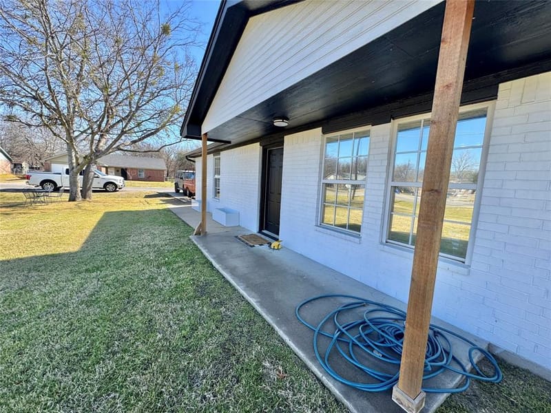 704 Shady Grove Court, Granbury TX 76049 - Photo 20