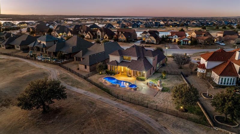 6055 The Resort Boulevard, Fort Worth TX 76179 - Photo 8