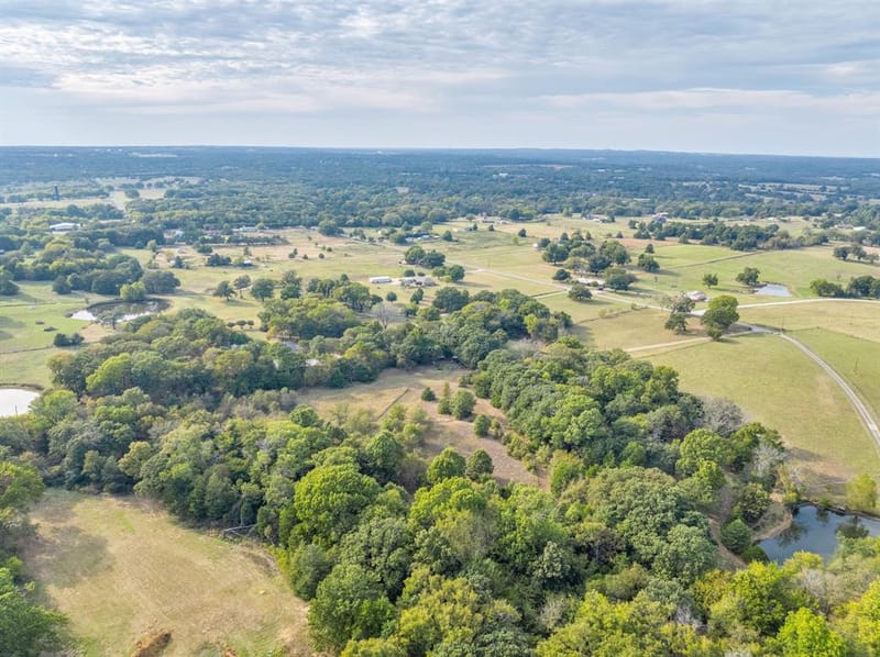 312 Magnus Road, Denison TX 75021 - Photo 6
