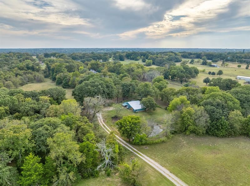 312 Magnus Road, Denison TX 75021 - Photo 8