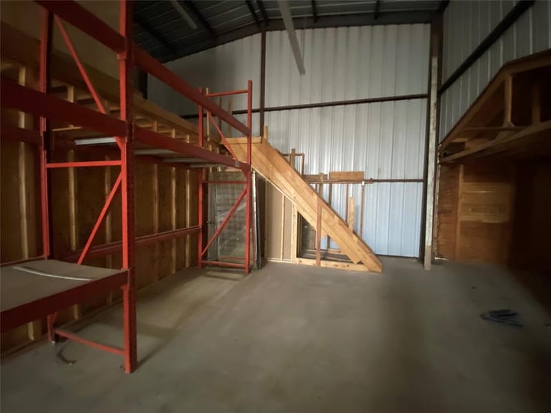 207 NW 4th Avenue, Mineral Wells TX 76067 - Photo 39