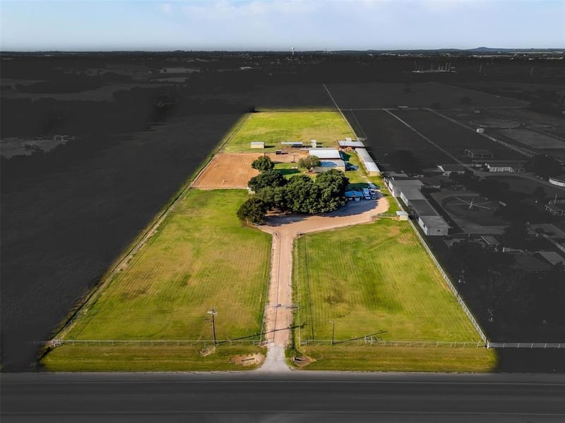 1824 Fm 731, Burleson TX 76028