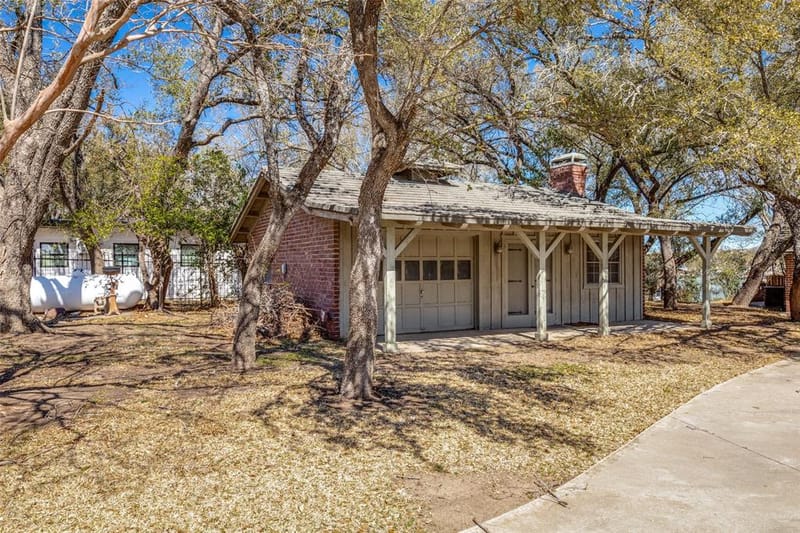 4246 Shore Front Court, Fort Worth TX 76135 - Photo 26