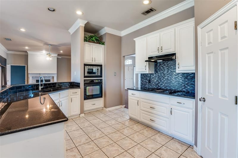 8934 Colonial Drive, Crandall TX 75114 - Photo 5