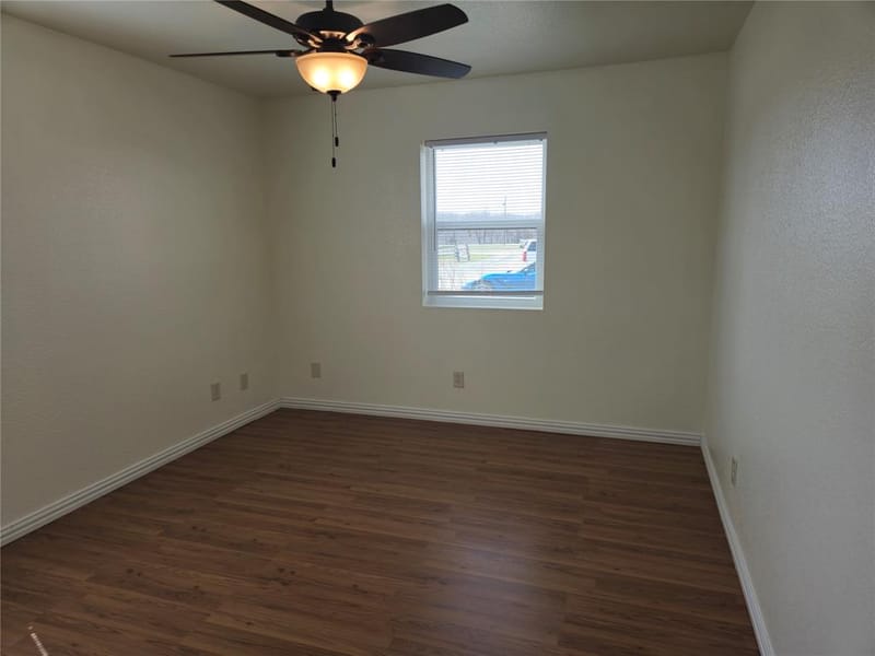 1001 N Atkins Drive, Celeste TX 75423 - Photo 15