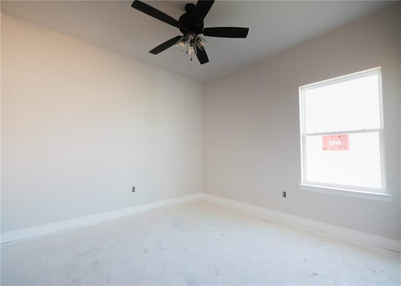 816 Secretariat Drive, Hewitt TX 76643 - Photo 12