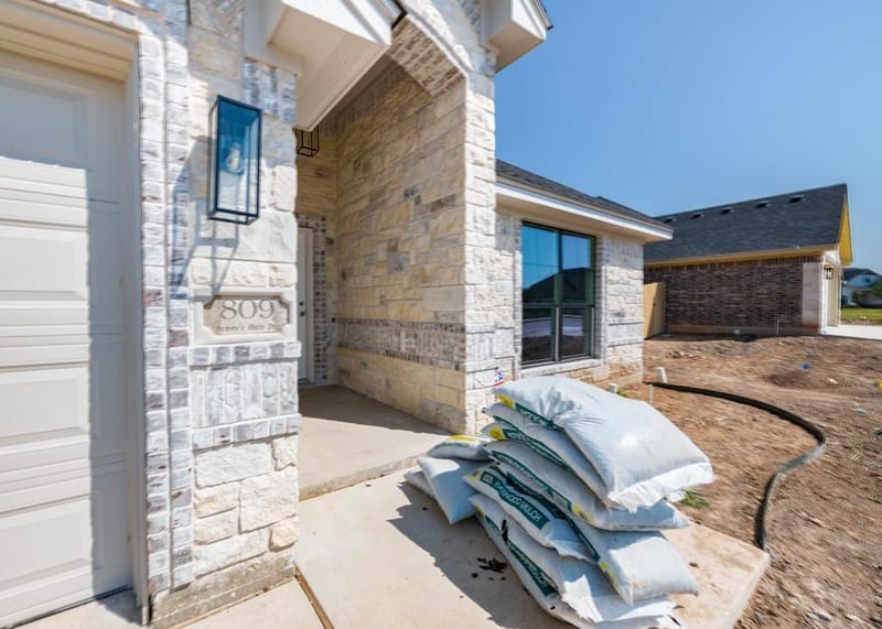 809 Sunnys Halo Drive, Hewitt TX 76643 - Photo 3
