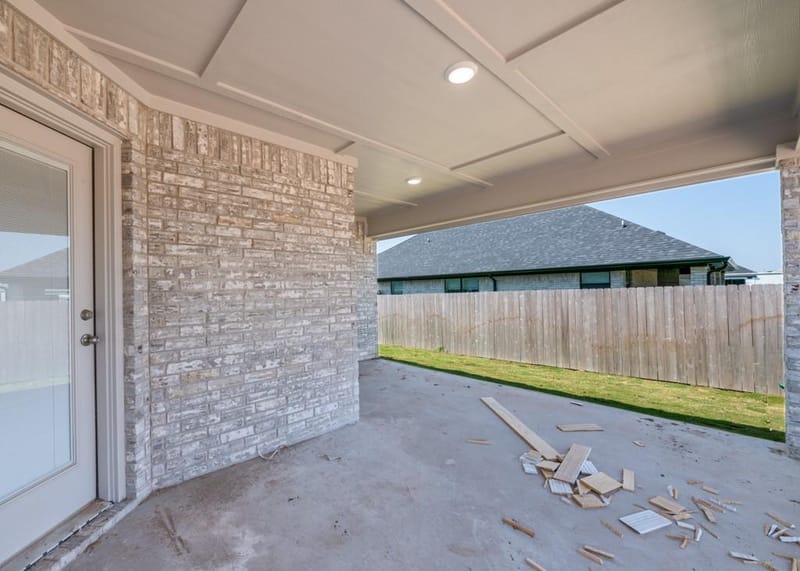 809 Sunnys Halo Drive, Hewitt TX 76643 - Photo 32