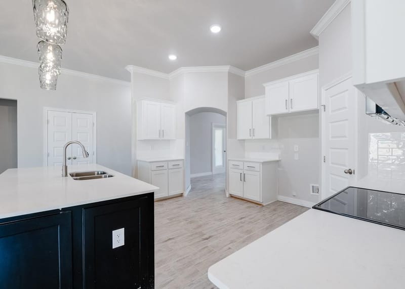 809 Sunnys Halo Drive, Hewitt TX 76643 - Photo 10
