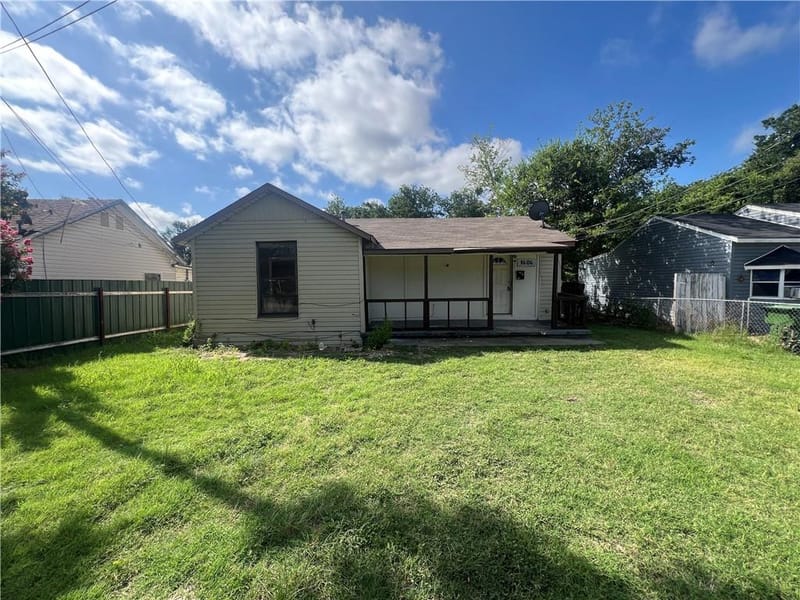 1606 Marshall Avenue, Waco TX 76708