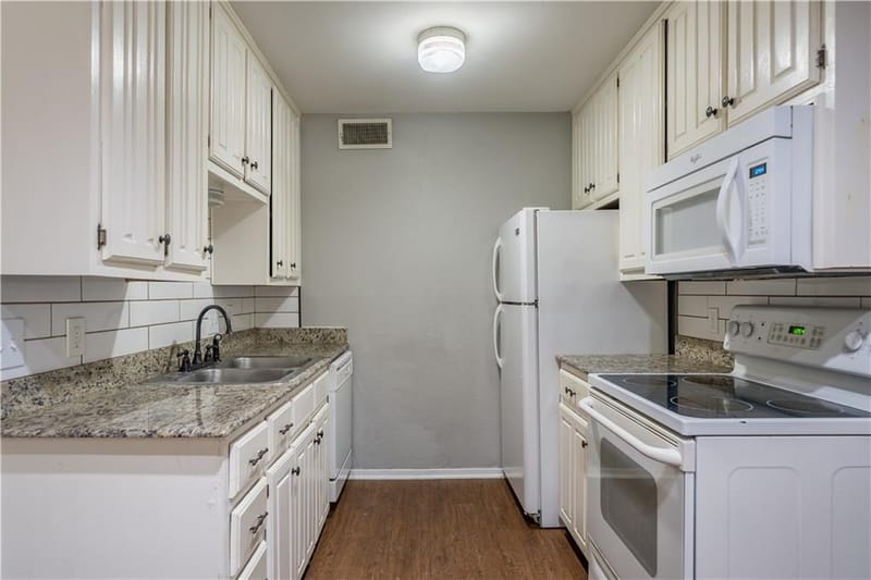 1421 S 12th Street # 106, Waco TX 76706 - Photo 8