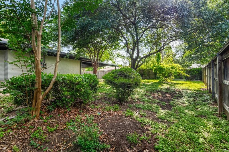 2300 Starr Drive, Waco TX 76710 - Photo 30