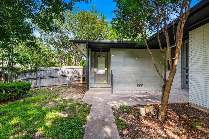 2300 Starr Drive, Waco TX 76710 - Photo 29
