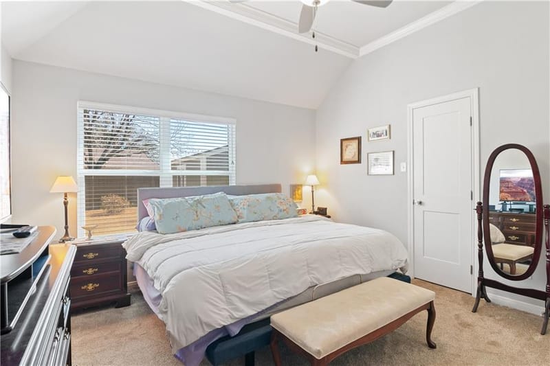 422 Travis Drive, McGregor TX 76657 - Photo 12