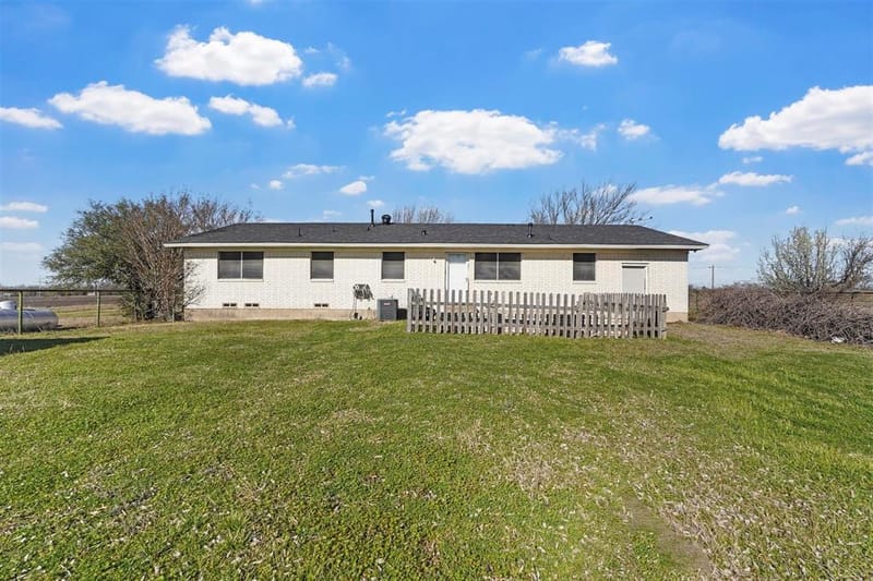 1603 State Highway 78 S, Farmersville TX 75442 - Photo 4