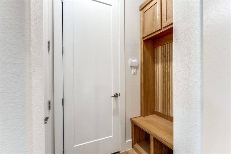 7118 Granada Place, Dallas TX 75223 - Photo 21