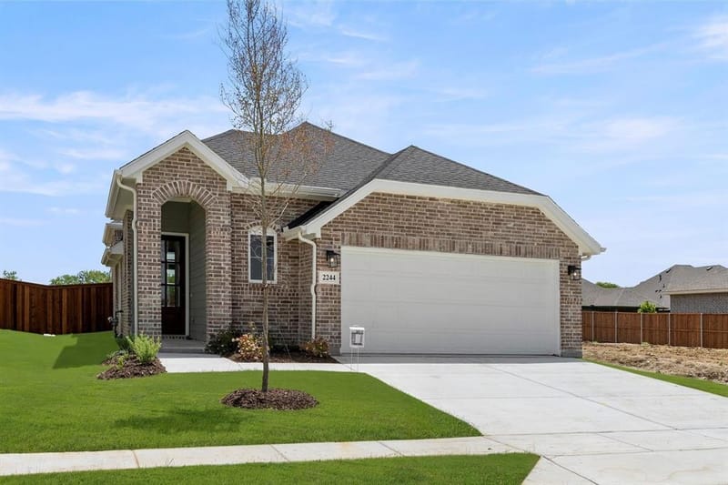 2244 Aspen Chase Drive, Royse City TX 75189 - Photo 2