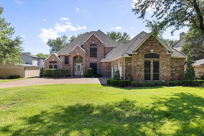 5202 Comanche Vista Trail, Granbury TX 76049 - Photo 5