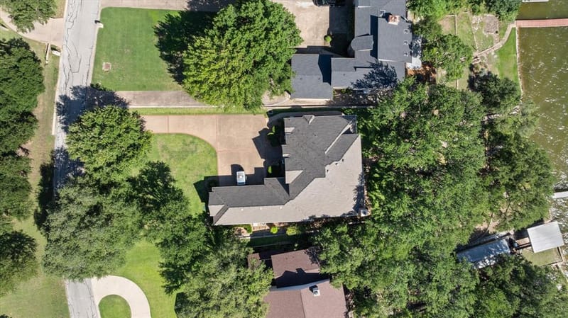5202 Comanche Vista Trail, Granbury TX 76049 - Photo 34