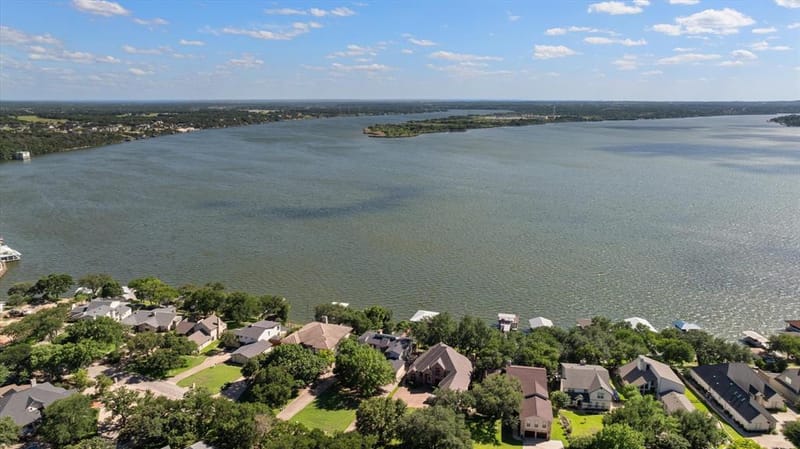 5202 Comanche Vista Trail, Granbury TX 76049 - Photo 35