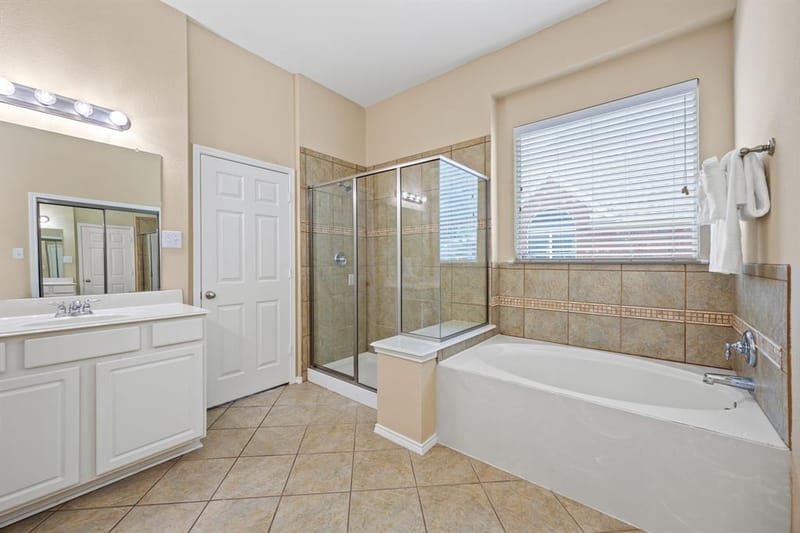 1192 Oak Hill Lane, Murphy TX 75094 - Photo 32