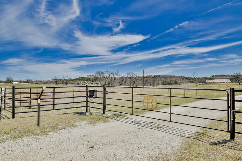 9051 Fm 205, Bluff Dale TX 76433 - Photo 6