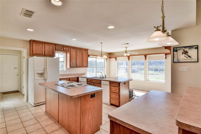 9051 Fm 205, Bluff Dale TX 76433 - Photo 17