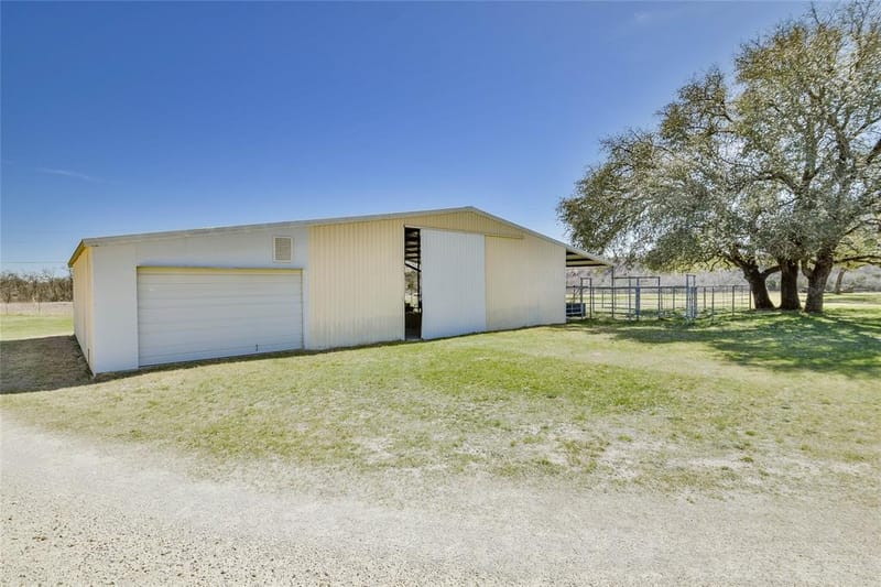 9051 Fm 205, Bluff Dale TX 76433 - Photo 26